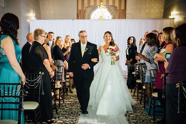 Belvedere Ballroom Wedding || Bradley Images || Charm City Wed || www.charmcitywed.com