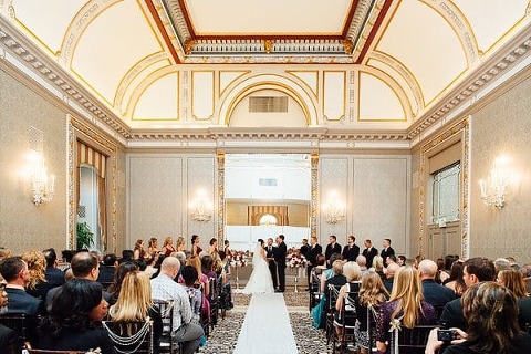 Belvedere Ballroom Wedding || Bradley Images || Charm City Wed || www.charmcitywed.com