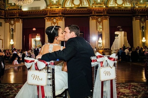Belvedere Ballroom Wedding || Bradley Images || Charm City Wed || www.charmcitywed.com