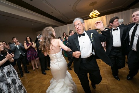 Beth El Synagogue Wedding || Artful Weddings || Charm City Wed || www.charmcitywed.com