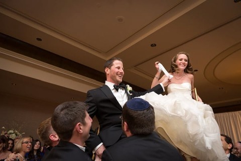 Beth El Synagogue Wedding || Artful Weddings || Charm City Wed || www.charmcitywed.com