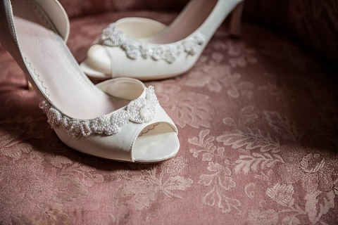 Classic Tabrizi’s Waterfront Wedding || Kathleen Hertel Photography || Charm City Wed || www.charmcitywed.com