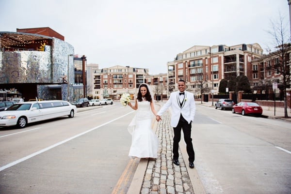 Classic Tabrizi’s Waterfront Wedding || Kathleen Hertel Photography || Charm City Wed || www.charmcitywed.com