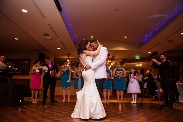 Classic Tabrizi’s Waterfront Wedding || Kathleen Hertel Photography || Charm City Wed || www.charmcitywed.com