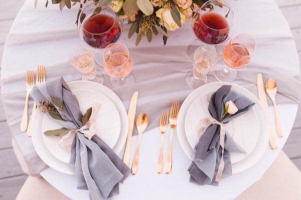 Coastal Wedding Inspiration || Brooke Michelle Photography || Adriana Marie Events || Charm City Wed || www.charmcitywed.com