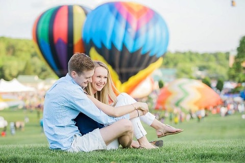 Hot Air Balloon Festival Engagement Session || Lauren E Merrill Photography || Charm City Wed || www.charmcitywed.com
