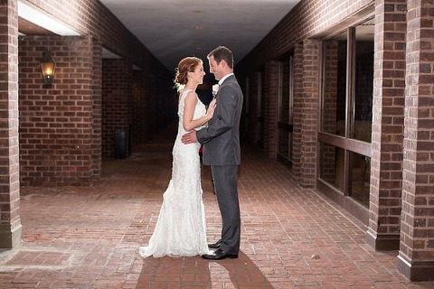 Hunt Valley Inn Wedding || Living Radiant Photography || Charm City Wed || www.charmcitywed.com