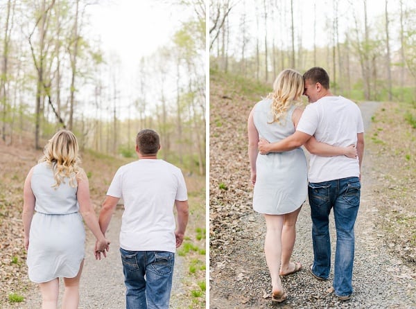 Outdoor Engagement Session || Sknow Photo || Charm City Wed || www.charmcitywed.com