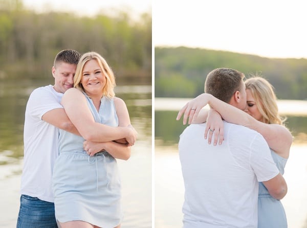 Outdoor Engagement Session || Sknow Photo || Charm City Wed || www.charmcitywed.com