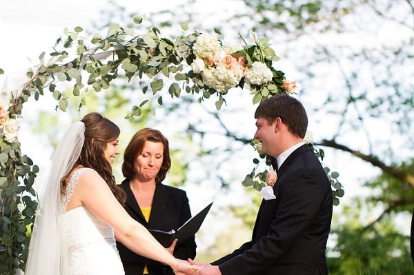 Spring Gramercy Mansion Wedding || Kira Nichole Photography || Charm City Wed || www.charmcitywed.com