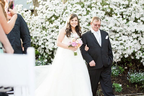 Spring Gramercy Mansion Wedding || Kira Nichole Photography || Charm City Wed || www.charmcitywed.com