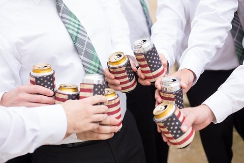 4th of July Wedding at the Anchor Inn || JFannon Photography || Charm City Wed || www.charmcitywed.com