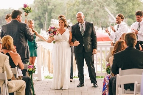 4th of July Wedding at the Anchor Inn || JFannon Photography || Charm City Wed || www.charmcitywed.com