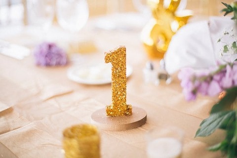 4th of July Wedding at the Anchor Inn || JFannon Photography || Charm City Wed || www.charmcitywed.com