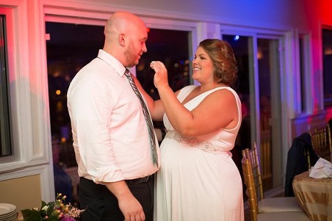 4th of July Wedding at the Anchor Inn || JFannon Photography || Charm City Wed || www.charmcitywed.com