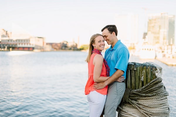 Downtown Baltimore Engagement Session || Nicole Barr Photography || Charm City Wed || www.charmcitywed.com