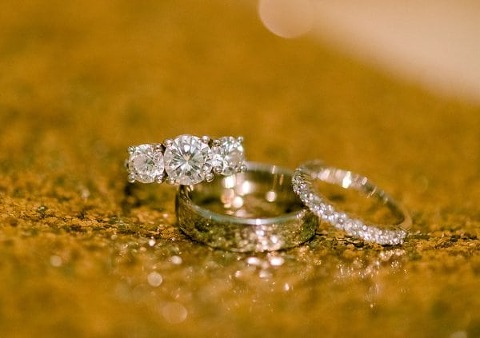 Emory Grove Hotel Wedding || Britney Clause Photography || Charm City Wed || www.charmcitywed.com