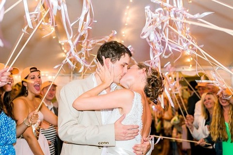 Emory Grove Hotel Wedding || Britney Clause Photography || Charm City Wed || www.charmcitywed.com