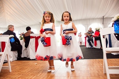 Mountain Branch Golf Club Wedding || Kathleen Hertel Photography || Charm City Wed || www.charmcitywed.com