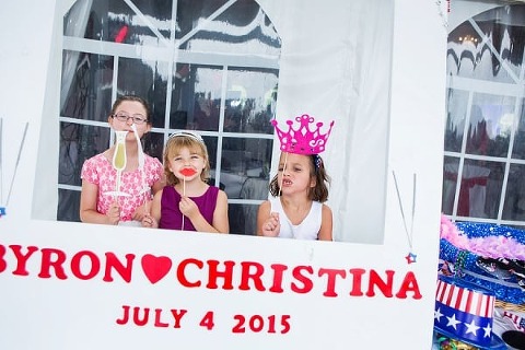 Mountain Branch Golf Club Wedding || Kathleen Hertel Photography || Charm City Wed || www.charmcitywed.com