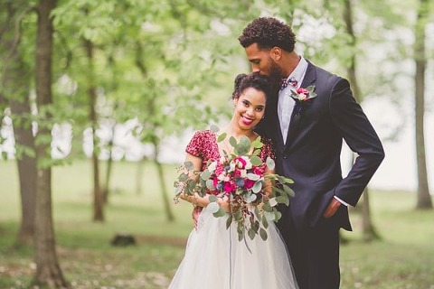 Red White and Blue Styled Shoot || Images by Amber Robinson || Charm City Wed || www.charmcitywed.com