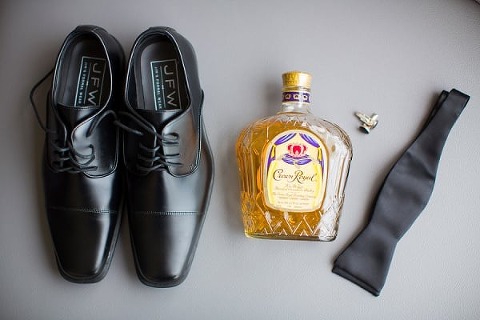 Walters Art Museum Wedding || Anna Schmidt Photography || Charm City Wed || www.charmcitywed.com