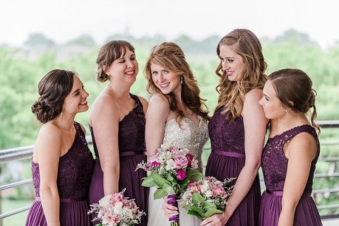 Baltimore Pier 5 Hotel Wedding || Liz Cowie Photography || Charm City Wed || www.charmcitywed.com