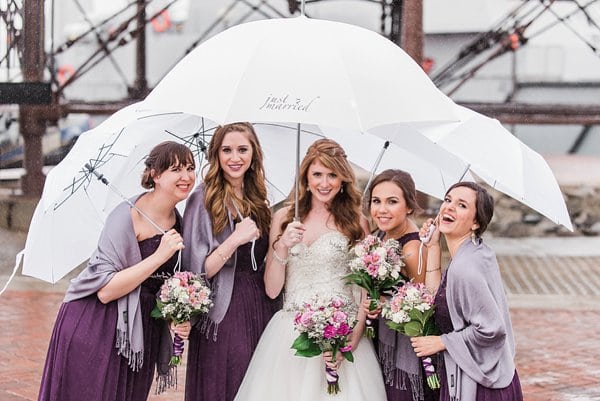 Baltimore Pier 5 Hotel Wedding || Liz Cowie Photography || Charm City Wed || www.charmcitywed.com Baltimore Pier 5 Hotel Wedding || Liz Cowie Photography || Charm City Wed || www.charmcitywed.com