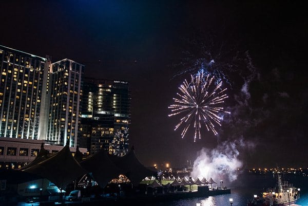 Baltimore Pier 5 Hotel Wedding || Liz Cowie Photography || Charm City Wed || www.charmcitywed.com Baltimore Pier 5 Hotel Wedding || Liz Cowie Photography || Charm City Wed || www.charmcitywed.com