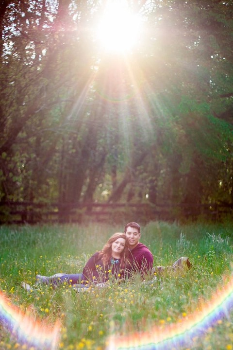 Lush Spring Engagement Session || Katherine Elizabeth Photography || Charm City Wed || www.charmcitywed.com