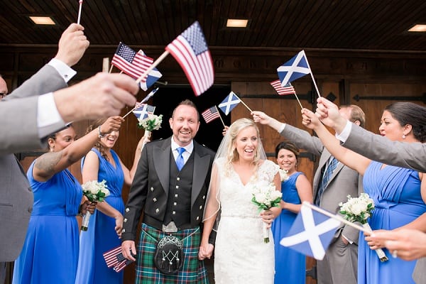 Mansion at Valley Country Club Wedding || Marlayna Photography || Charm City Wed || www.charmcitywed.com