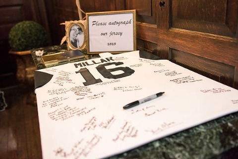 Mansion at Valley Country Club Wedding || Marlayna Photography || Charm City Wed || www.charmcitywed.com