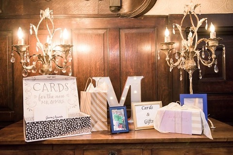 Mansion at Valley Country Club Wedding || Marlayna Photography || Charm City Wed || www.charmcitywed.com