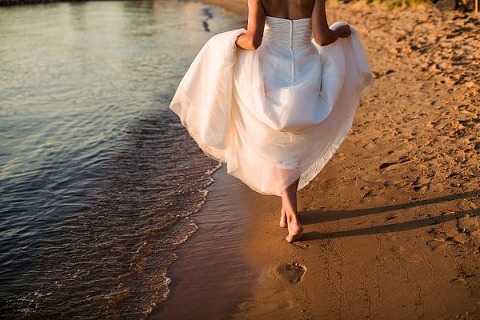 Pineapple Inspiration Chesapeake Bay Beach Club Styled Shoot || Emily Chastain Photography || Charm City Wed || www.charmcitywed.com