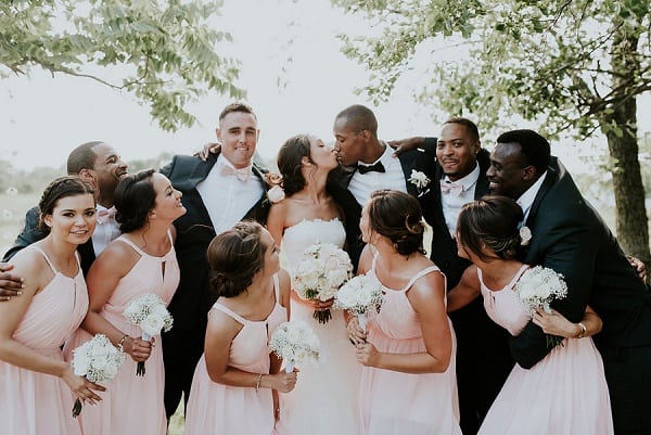 Romantic Backyard Wedding || Bekah Kay Creative || Charm City Wed || www.charmcitywed.com