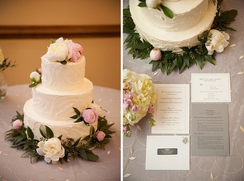 Running Hare Vineyard Wedding || Mike B Photography || Charm City Wed || www.charmcitywed.com