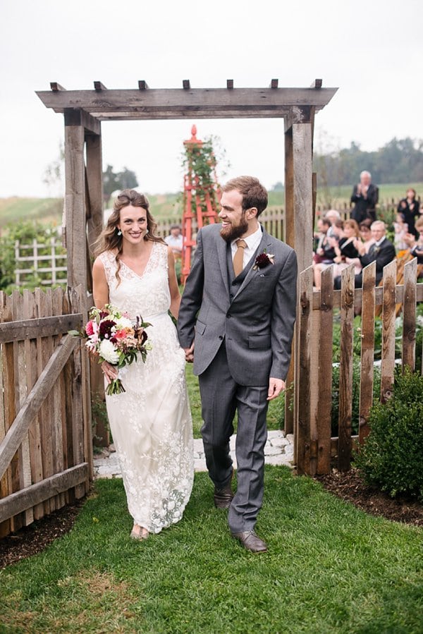 White Hall Farm Wedding || Jonathan Hanson || Charm City Wed || www.charmcitywed.com