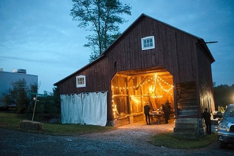 White Hall Farm Wedding || Jonathan Hanson || Charm City Wed || www.charmcitywed.com