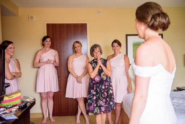 Summer Baltimore Museum of Industry Wedding || Annabelle Dando Photography || Charm City Wed || www.charmcitywed.com Summer Baltimore Museum of Industry Wedding || Annabelle Dando Photography || Charm City Wed || www.charmcitywed.com