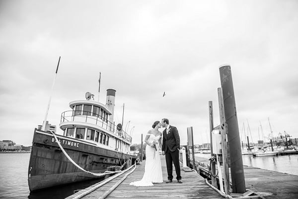 Summer Baltimore Museum of Industry Wedding || Annabelle Dando Photography || Charm City Wed || www.charmcitywed.com Summer Baltimore Museum of Industry Wedding || Annabelle Dando Photography || Charm City Wed || www.charmcitywed.com