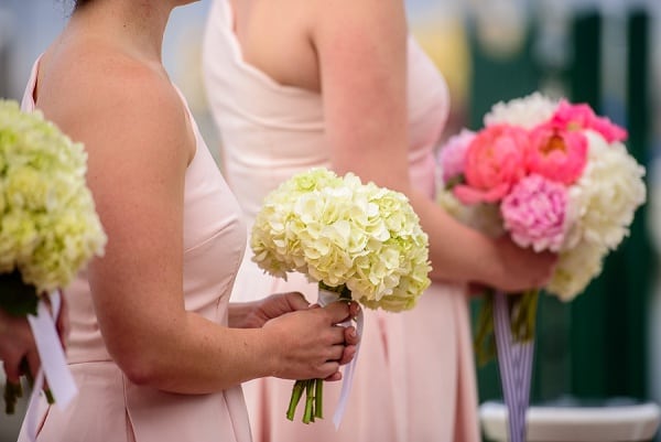 Summer Baltimore Museum of Industry Wedding || Annabelle Dando Photography || Charm City Wed || www.charmcitywed.com Summer Baltimore Museum of Industry Wedding || Annabelle Dando Photography || Charm City Wed || www.charmcitywed.com