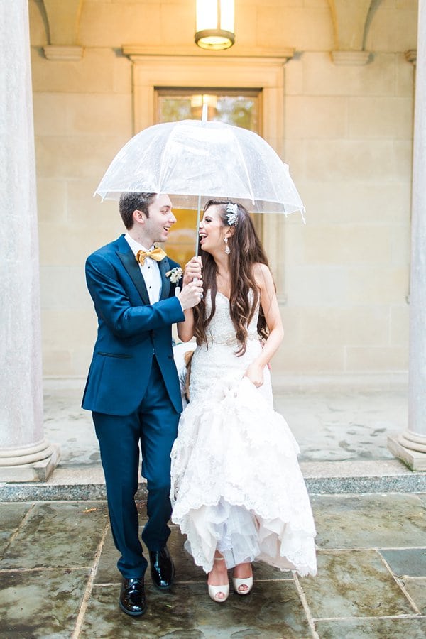 Valley Mansion Wedding || Photos by Sarah Beth || Charm City Wed || www.charmcitywed.com