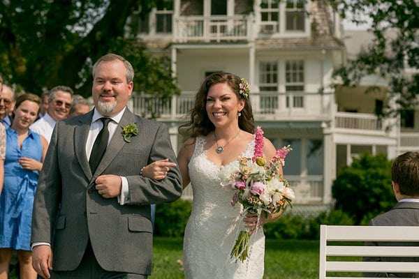 Wades Point Inn Wedding || B.O.B. Photography || Charm City Wed || www.charmcitywed.com Wades Point Inn Wedding || B.O.B. Photography || Charm City Wed || www.charmcitywed.com