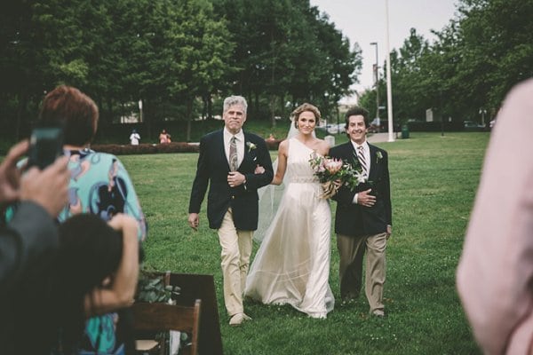 Canton Waterfront Wedding || Barbara O Photography || Intrinsic Weddings || Charm City Wed || www.charmcitywed.com