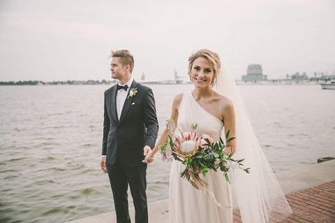 Canton Waterfront Wedding || Barbara O Photography || Intrinsic Weddings || Charm City Wed || www.charmcitywed.com