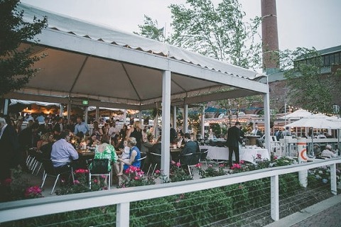 Canton Waterfront Wedding || Barbara O Photography || Intrinsic Weddings || Charm City Wed || www.charmcitywed.com