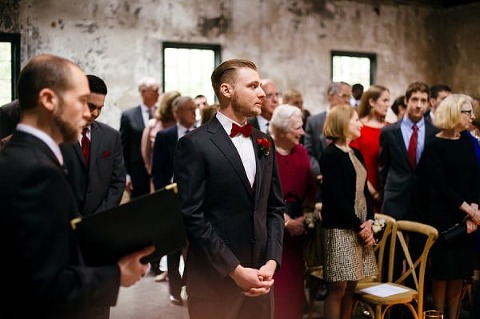 Chic Mt Washington Mill Dye House Wedding || Rebekah J Murray Photography || Charm City Wed || www.charmcitywed.com