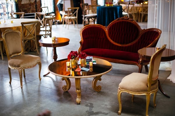 Chic Mt Washington Mill Dye House Wedding || Rebekah J Murray Photography || Charm City Wed || www.charmcitywed.com