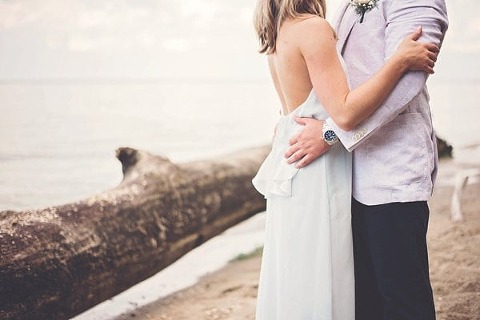 Cliffside Anniversary Session || Nicole Babcock Photography || Charm City Wed || www.charmcitywed.com