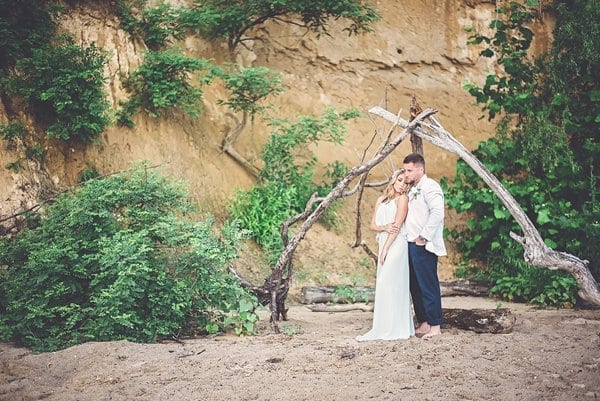 Cliffside Anniversary Session || Nicole Babcock Photography || Charm City Wed || www.charmcitywed.com
